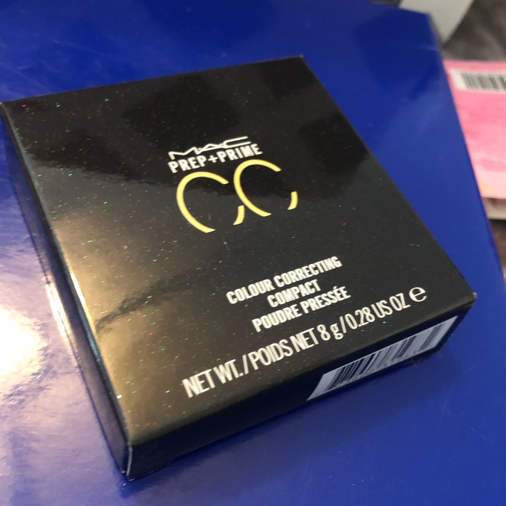 ✨BNIB✨ MAC prep + prime CC compact
